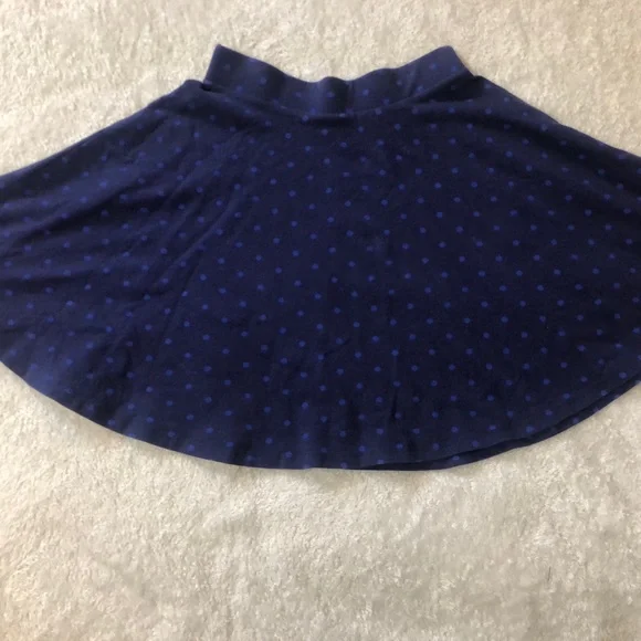 SO Skirt Size Small - Picture 2 of 2